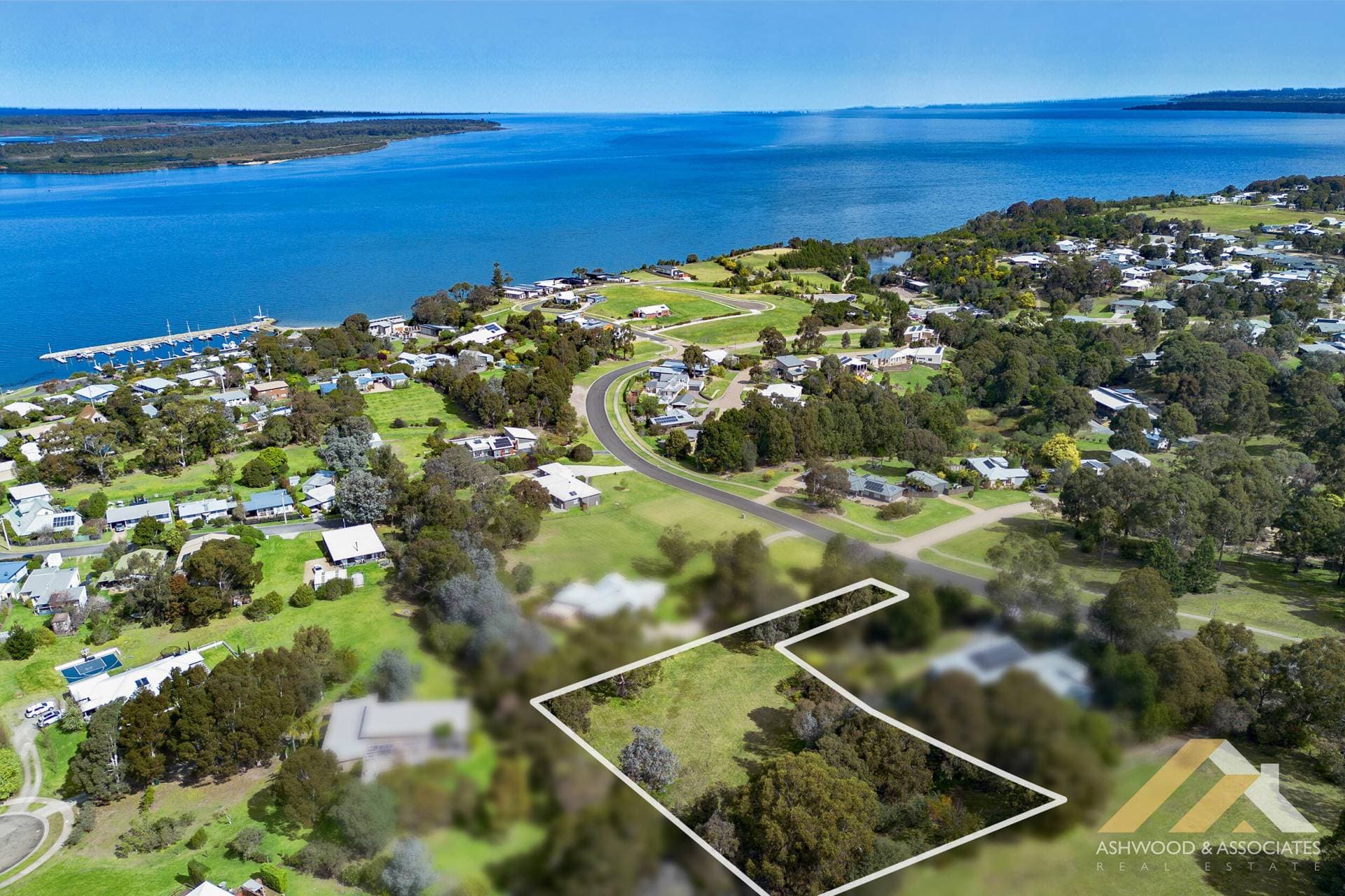 17 Storth Ryes Ave, Metung VIC 3904, Metung - Thumbnail 6