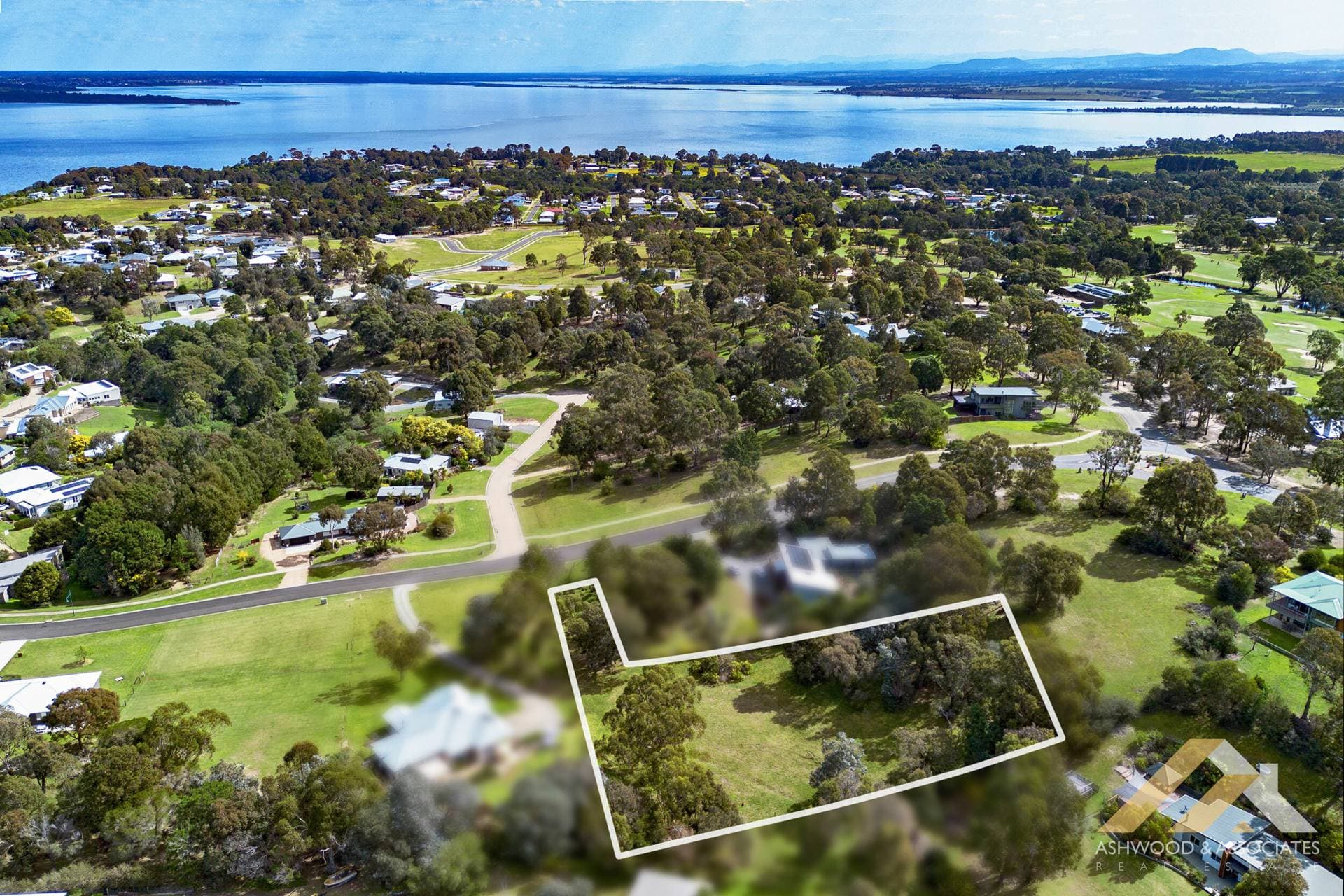 17 Storth Ryes Ave, Metung VIC 3904, Metung - Thumbnail 7