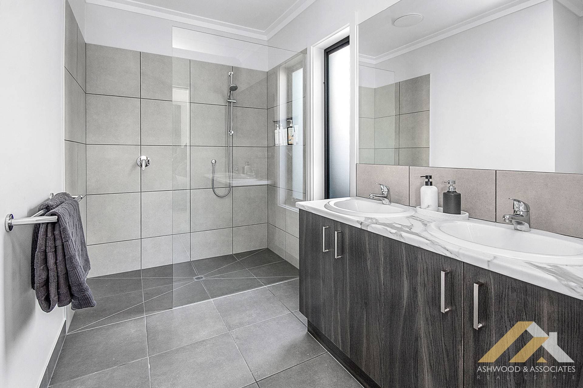 Unit 4, 16 Swan Street, Bairnsdale VIC 3875, Bairnsdale - Thumbnail 8