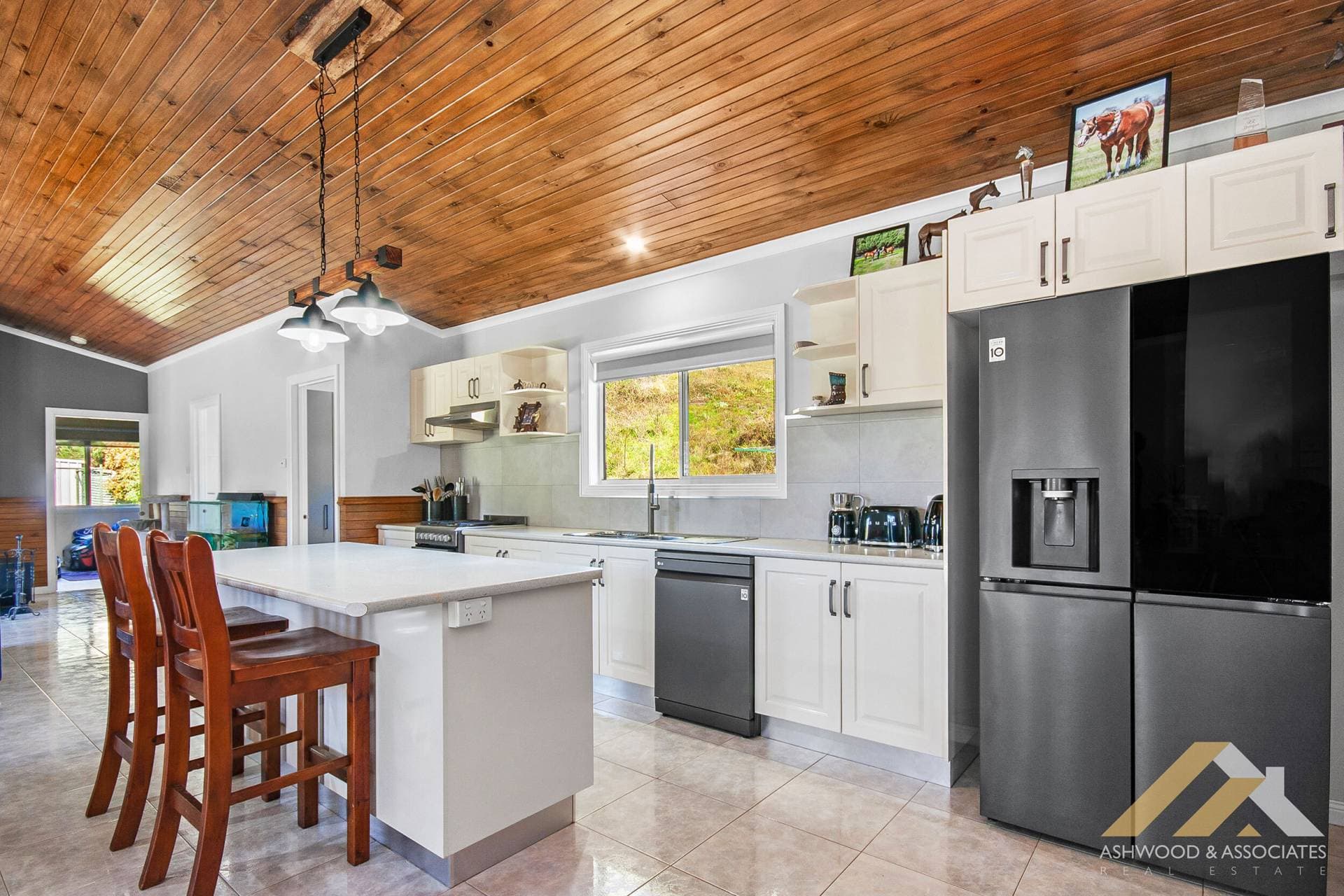 93A Lind Avenue, Dargo VIC 3862, Dargo - Thumbnail 4