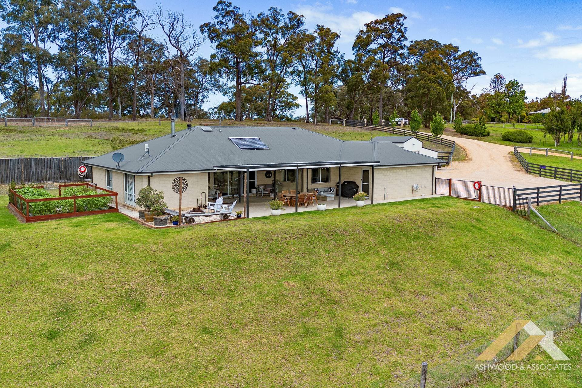 154 Howletts Rd, Nicholson VIC 3882, Nicholson - Thumbnail 4