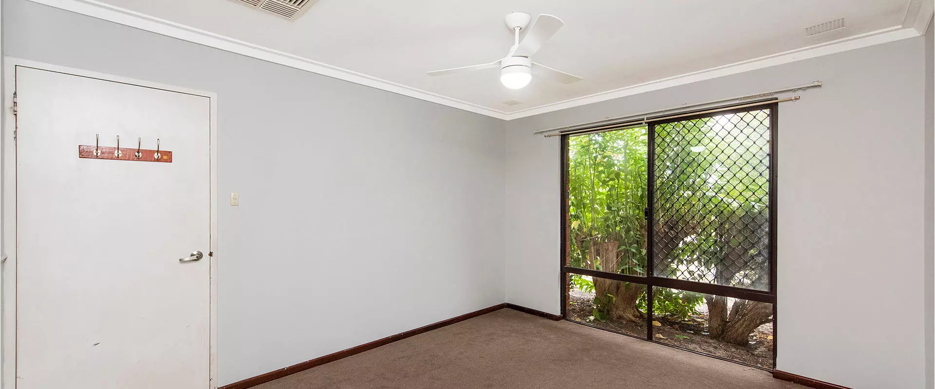 13 Carleton Crescent, Forrestfield, WA, Forrestfield - Thumbnail 7