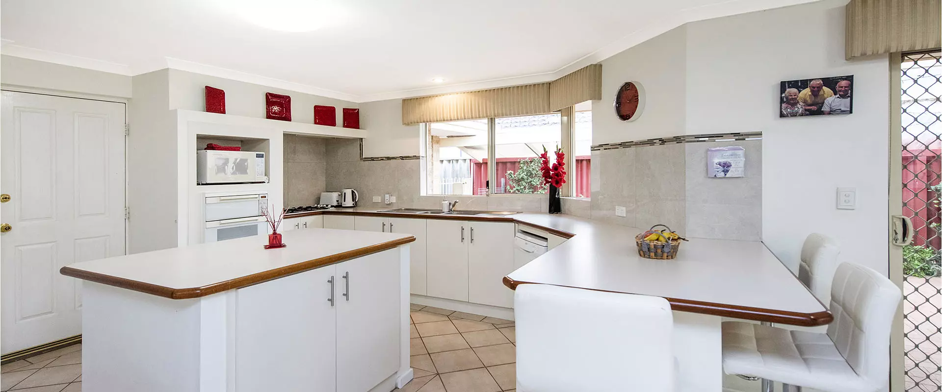 73 Waratah Boulevard, Canning Vale, WA, Canning Vale - Thumbnail 5