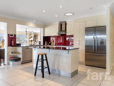 58 Markeri Street, MERMAID WATERS, 58 Markeri Street - Thumbnail 4