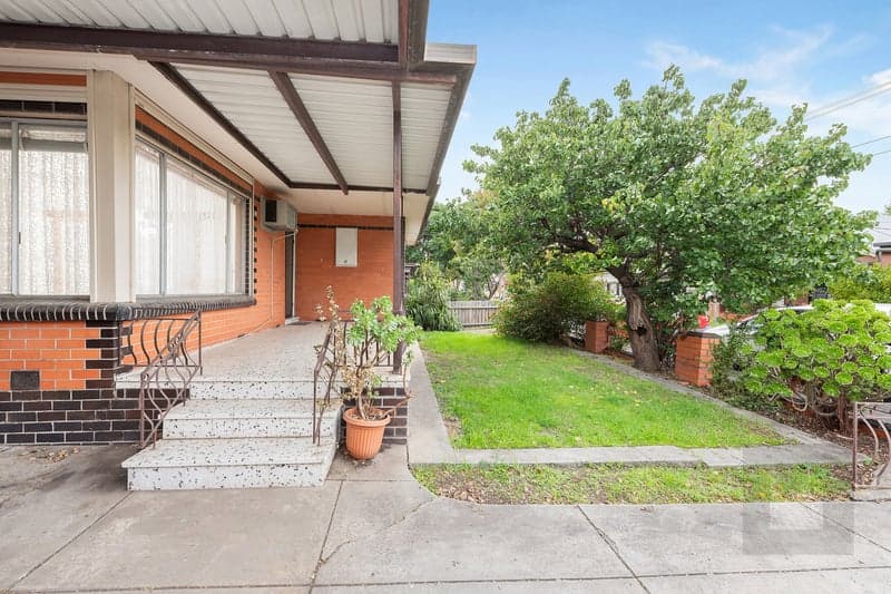 15 Maddock Street, Footscray - Thumbnail 2