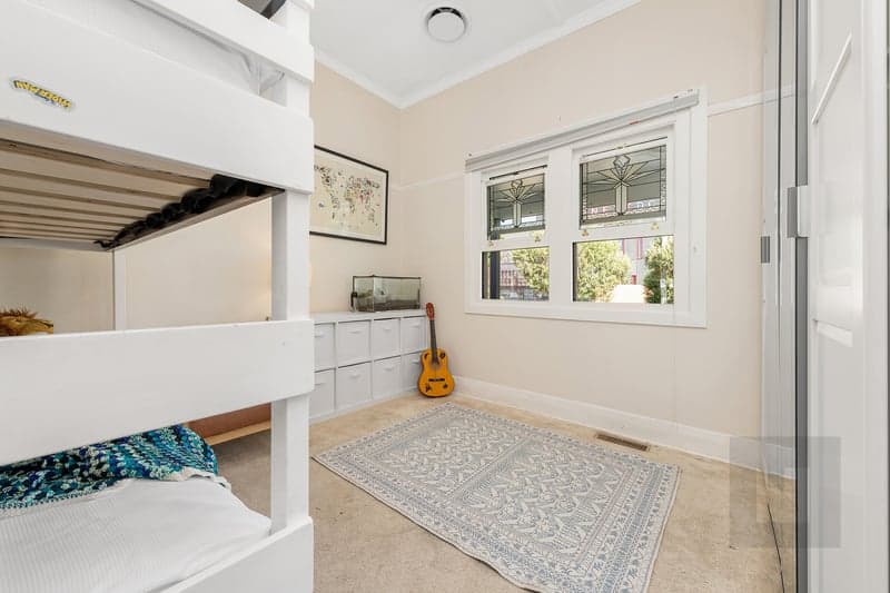 8 Indwe Street, West Footscray - Thumbnail 8
