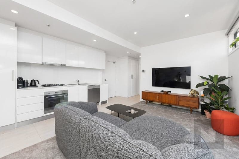 205/41 Victoria Street, Footscray - Thumbnail 2