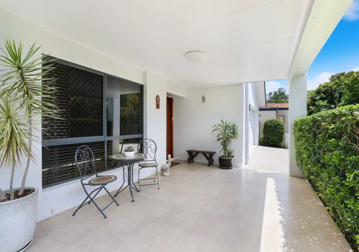 33 Stillwater Drive, Twin Waters, Twin Waters - Thumbnail 3
