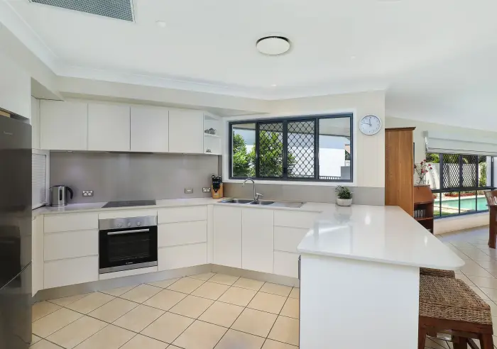 33 Stillwater Drive, Twin Waters, Twin Waters - Thumbnail 4