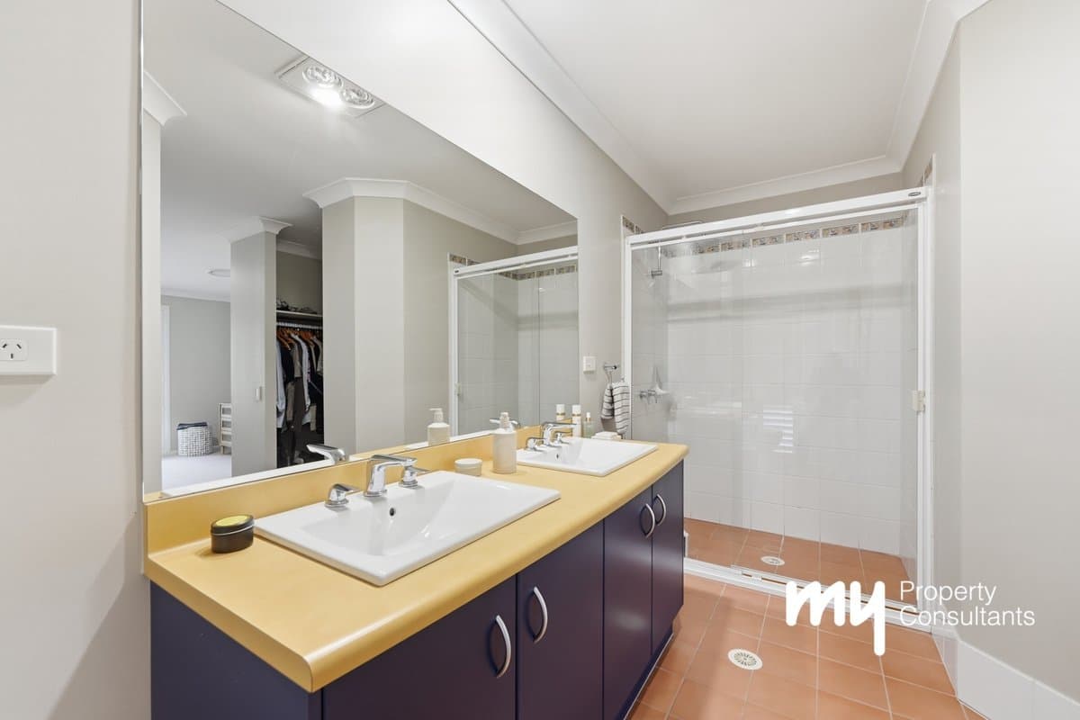 14 Mary Brown Place, Blair Athol - Thumbnail 6