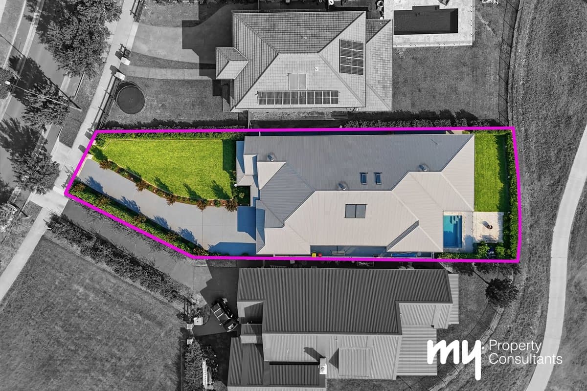 39 Fairway Drive, Wilton - Image 1