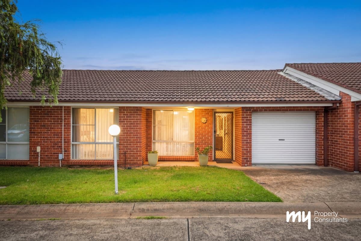 15/ 6-8 Second Avenue, Macquarie Fields - Image 1