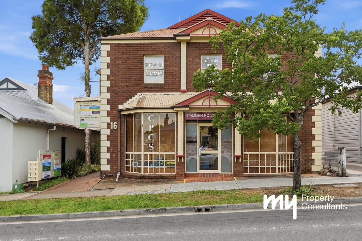8/ 16 Hill Street, Camden - Image 1