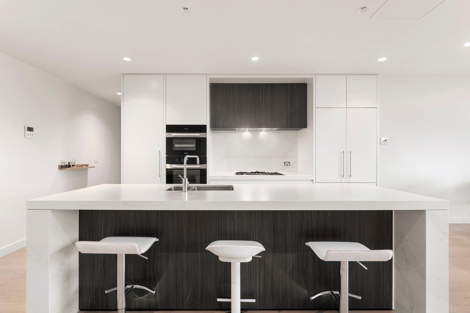 204/585-589 Burke Road, Camberwell - Thumbnail 4