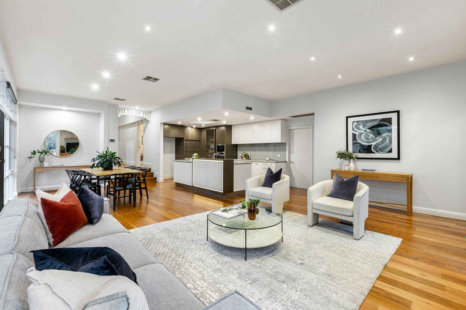 5 Ramsay Avenue, Kew East - Thumbnail 4