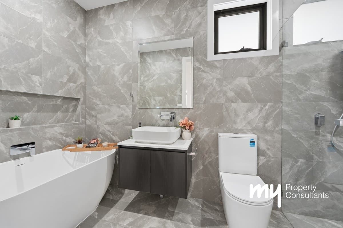 1 Lachlan Place, Campbelltown - Thumbnail 5