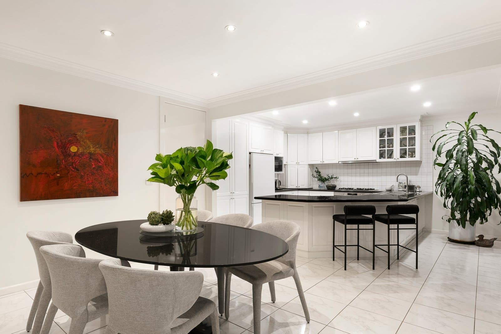 10 Yandilla Street, Balwyn - Thumbnail 3
