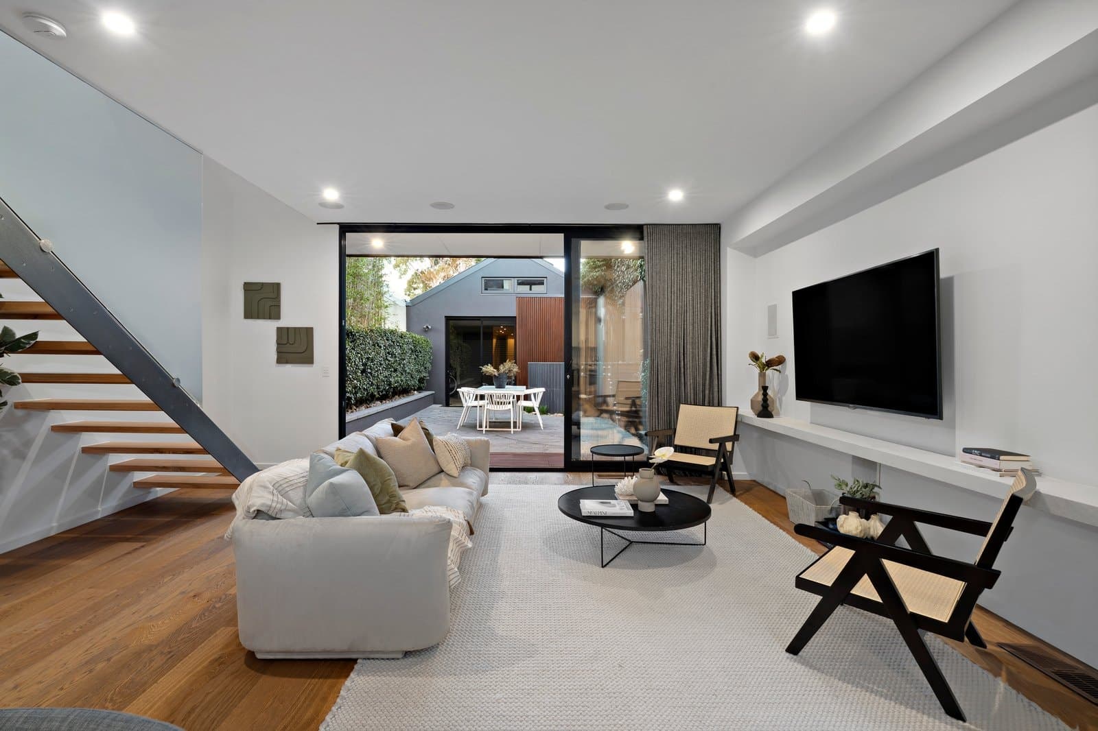342 Barkly Street, Elwood - Thumbnail 2