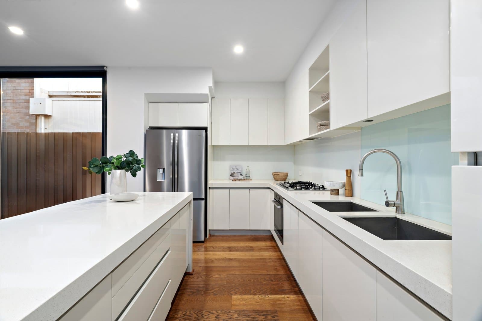 342 Barkly Street, Elwood - Thumbnail 4