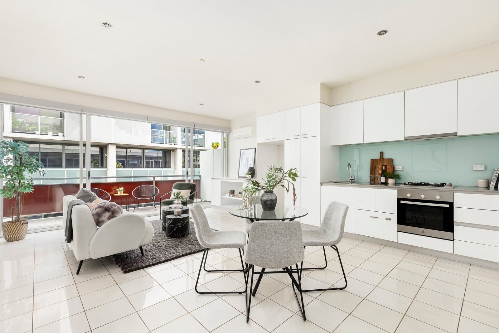 18/2 King Street, Prahran - Thumbnail 2