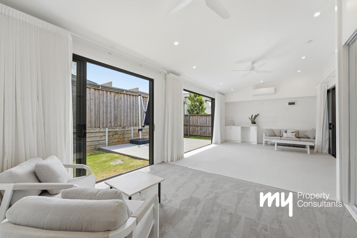 , GLEDSWOOD HILLS, NSW, Gledswood Hills - Thumbnail 8