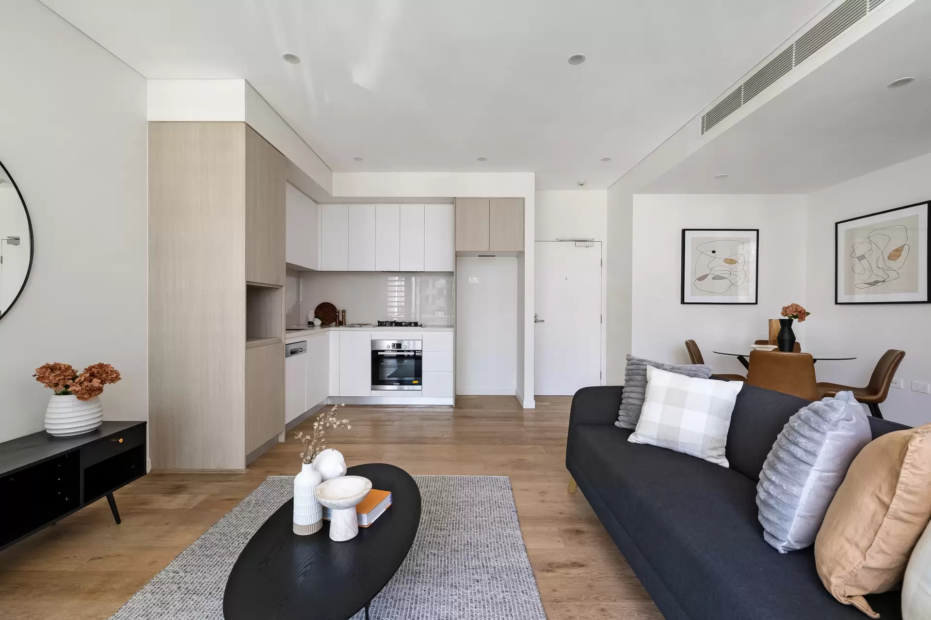 102/5 McGill Street, Lewisham - Thumbnail 4