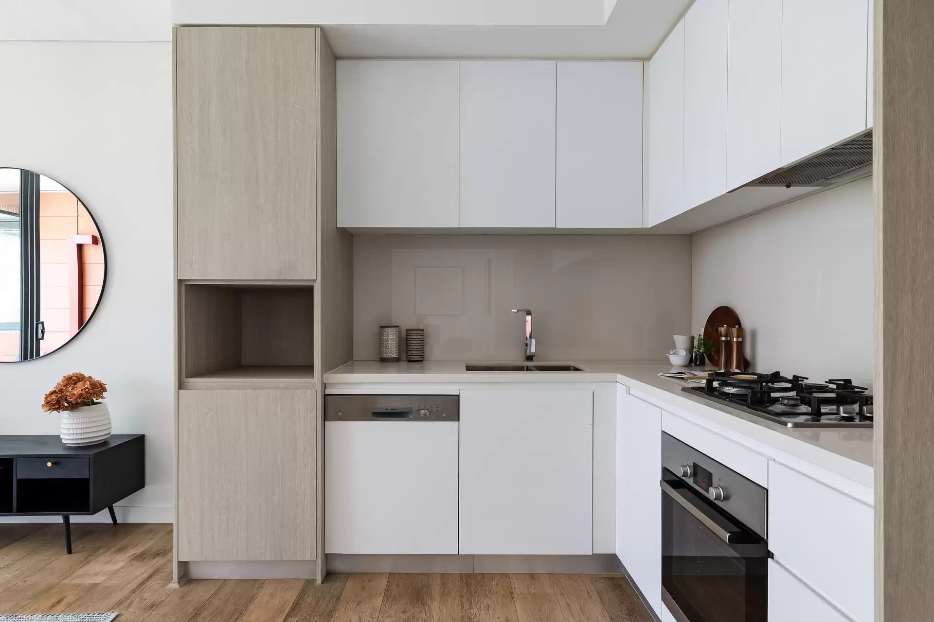 102/5 McGill Street, Lewisham - Thumbnail 6