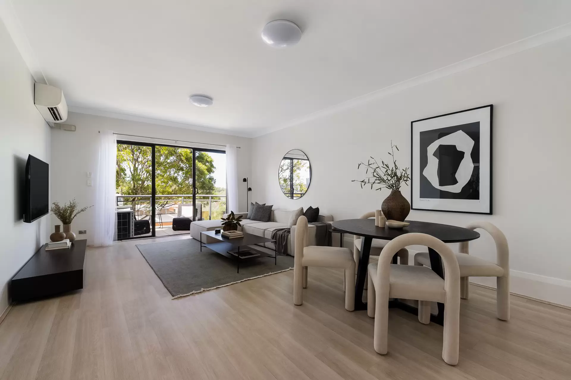 13/300-306 Canterbury Road, Canterbury - Image 1