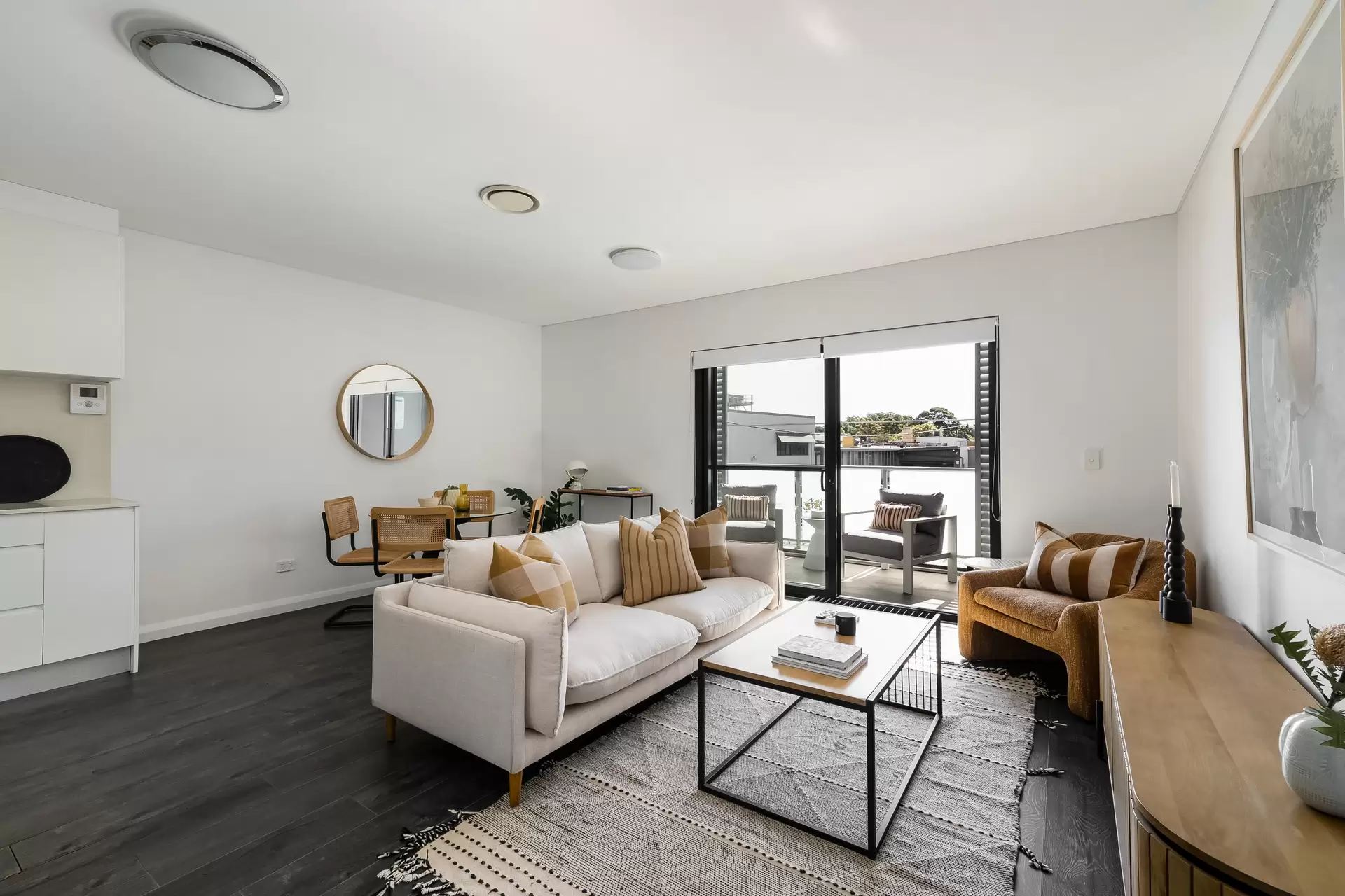 4/84 Princes Highway, St Peters - Image 1