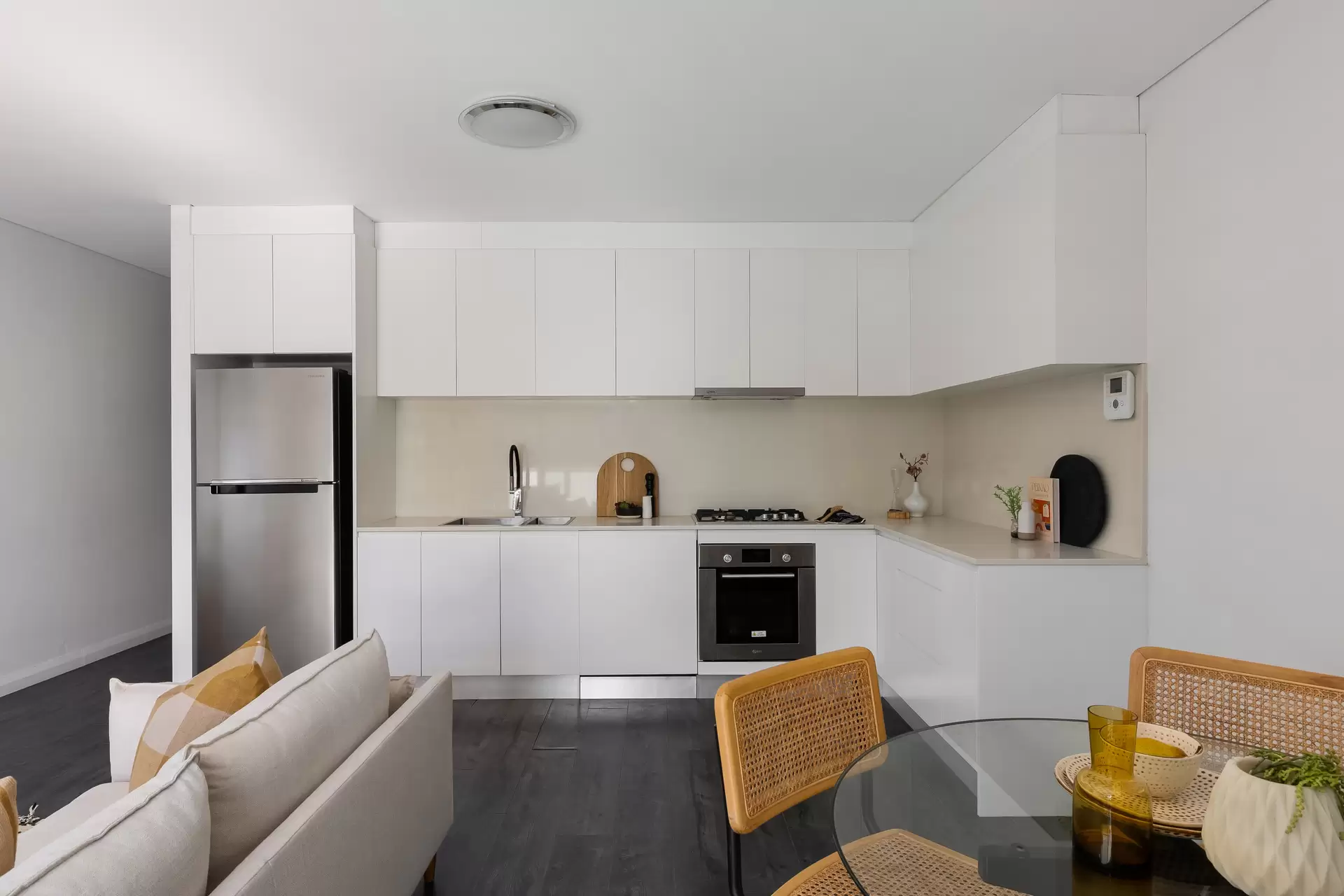4/84 Princes Highway, St Peters - Thumbnail 8