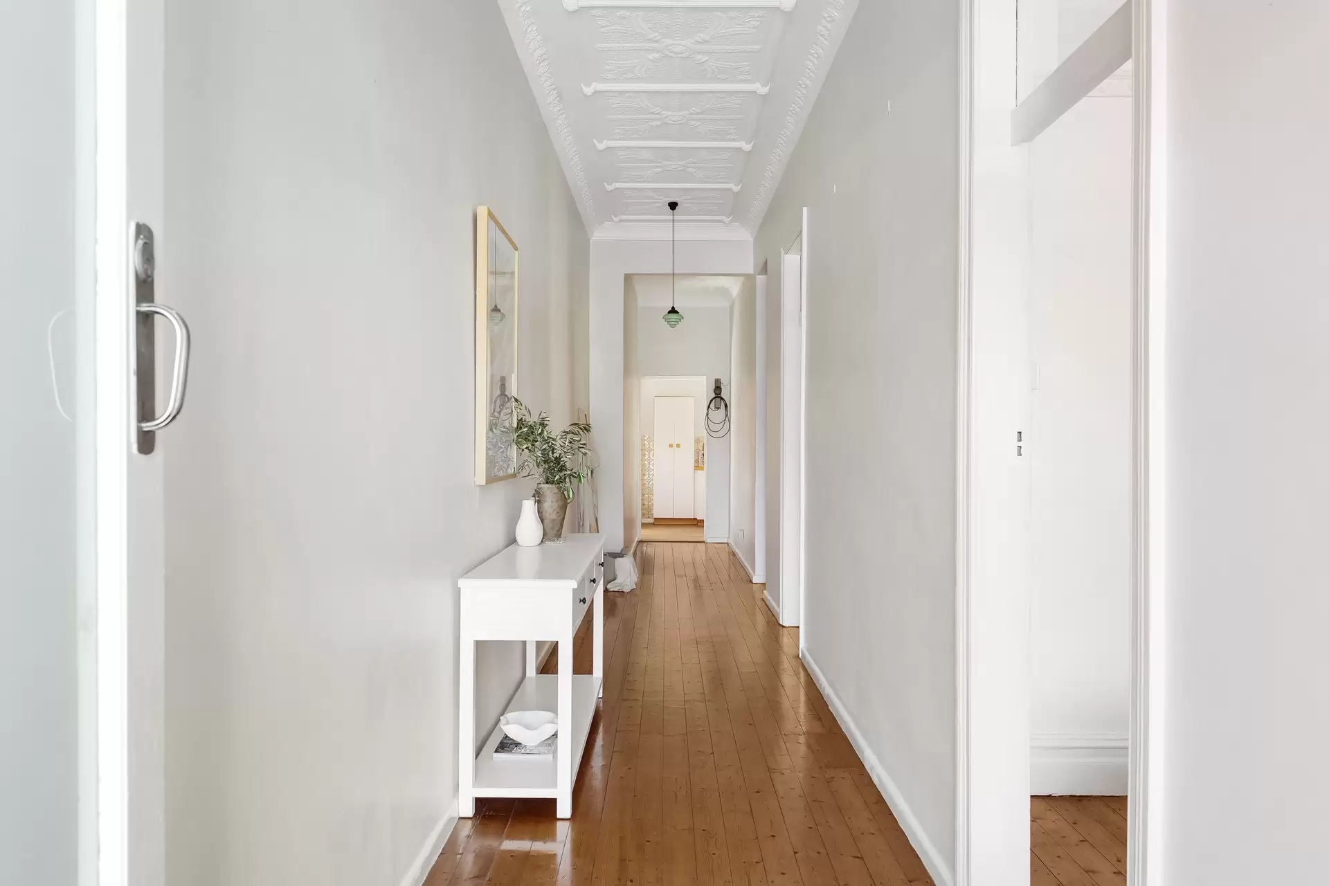 13 Kays Avenue, Dulwich Hill - Thumbnail 2