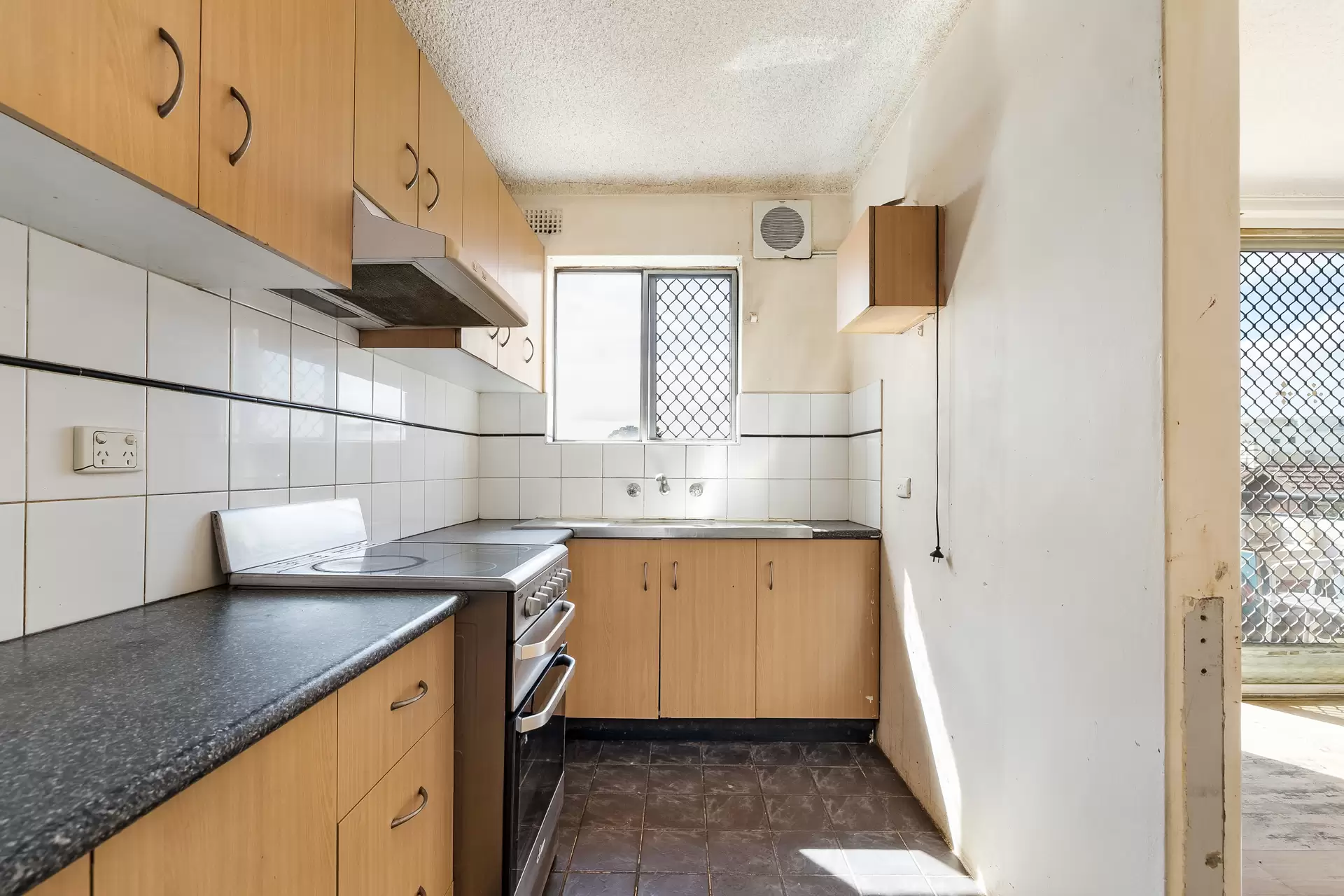12/525-527 New Canterbury Road, Dulwich Hill - Thumbnail 6