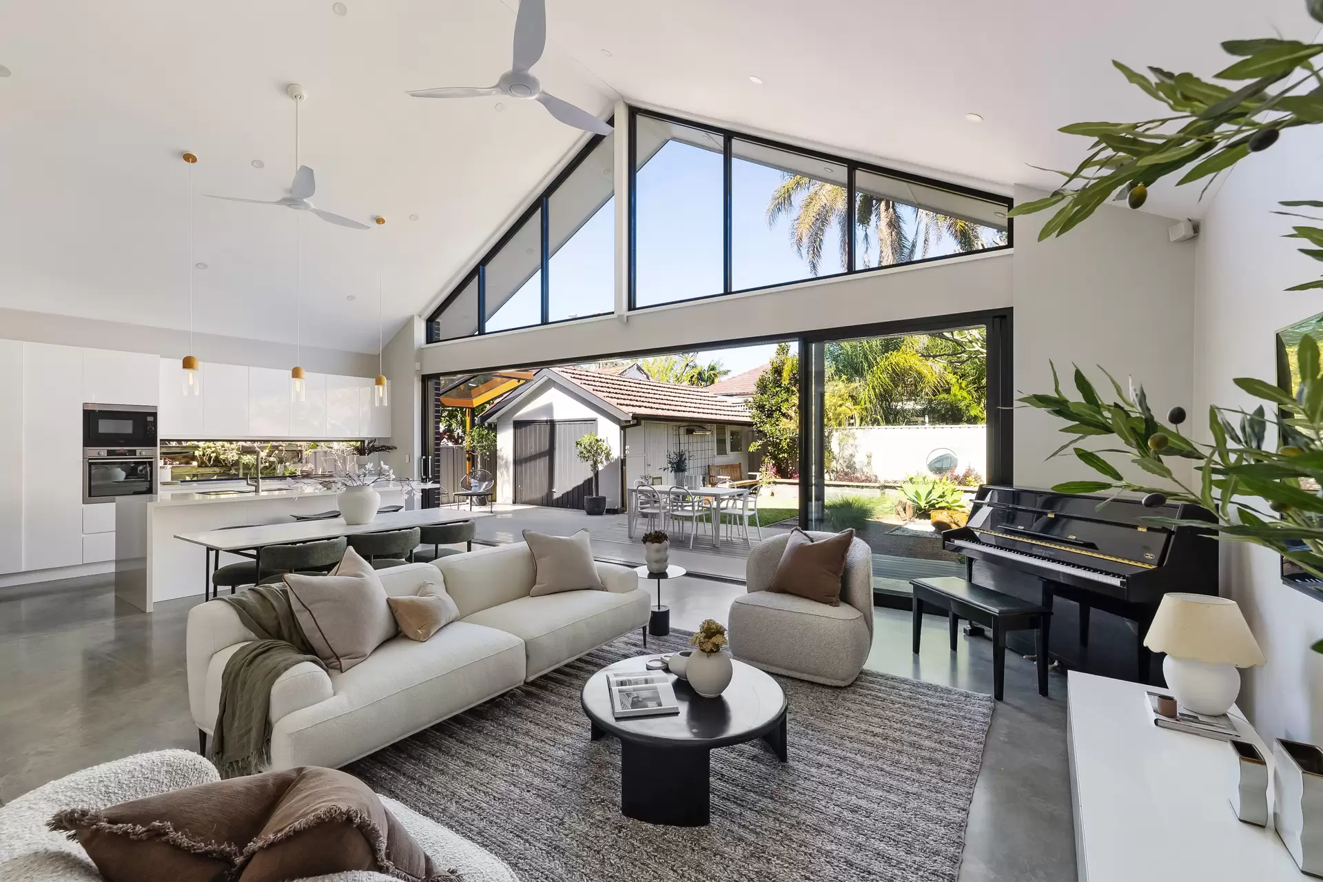 4 Gornall Avenue, Earlwood - Thumbnail 8