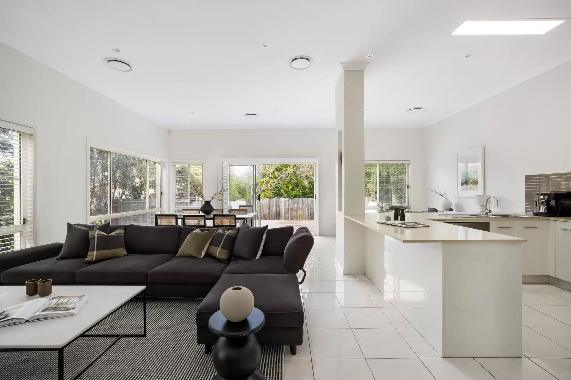20 Hurlstone Avenue, Hurlstone Park - Image 1