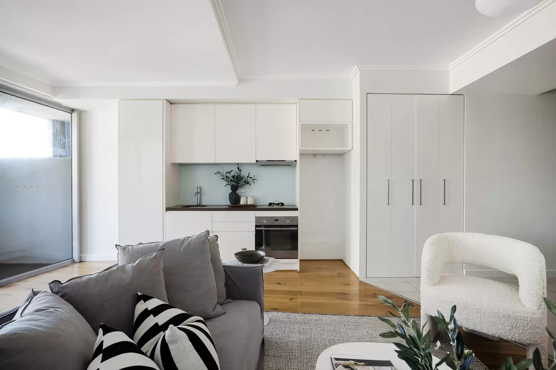 205/359 King Street, Newtown - Thumbnail 6