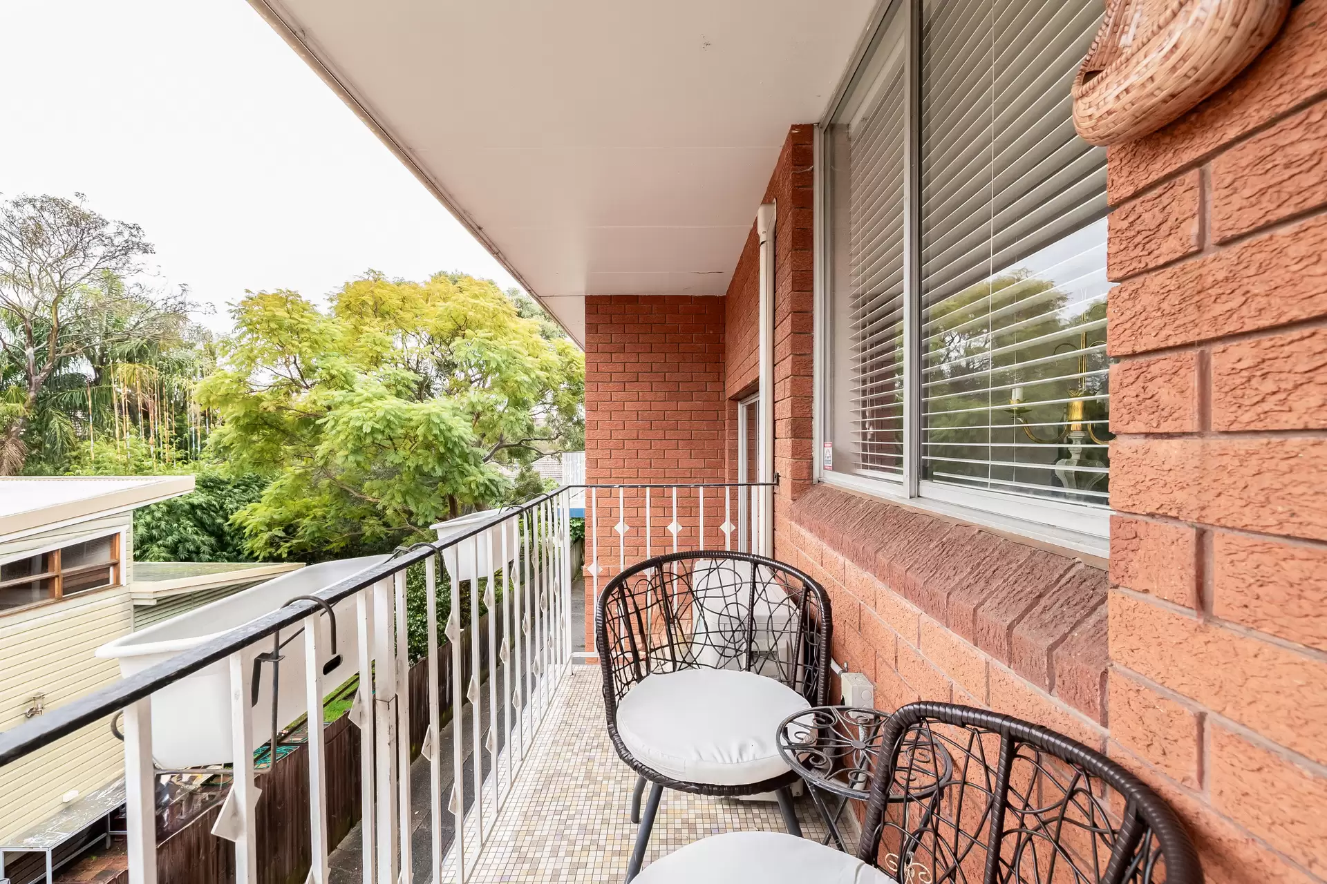 8/27 Cobar Street, Dulwich Hill - Thumbnail 2