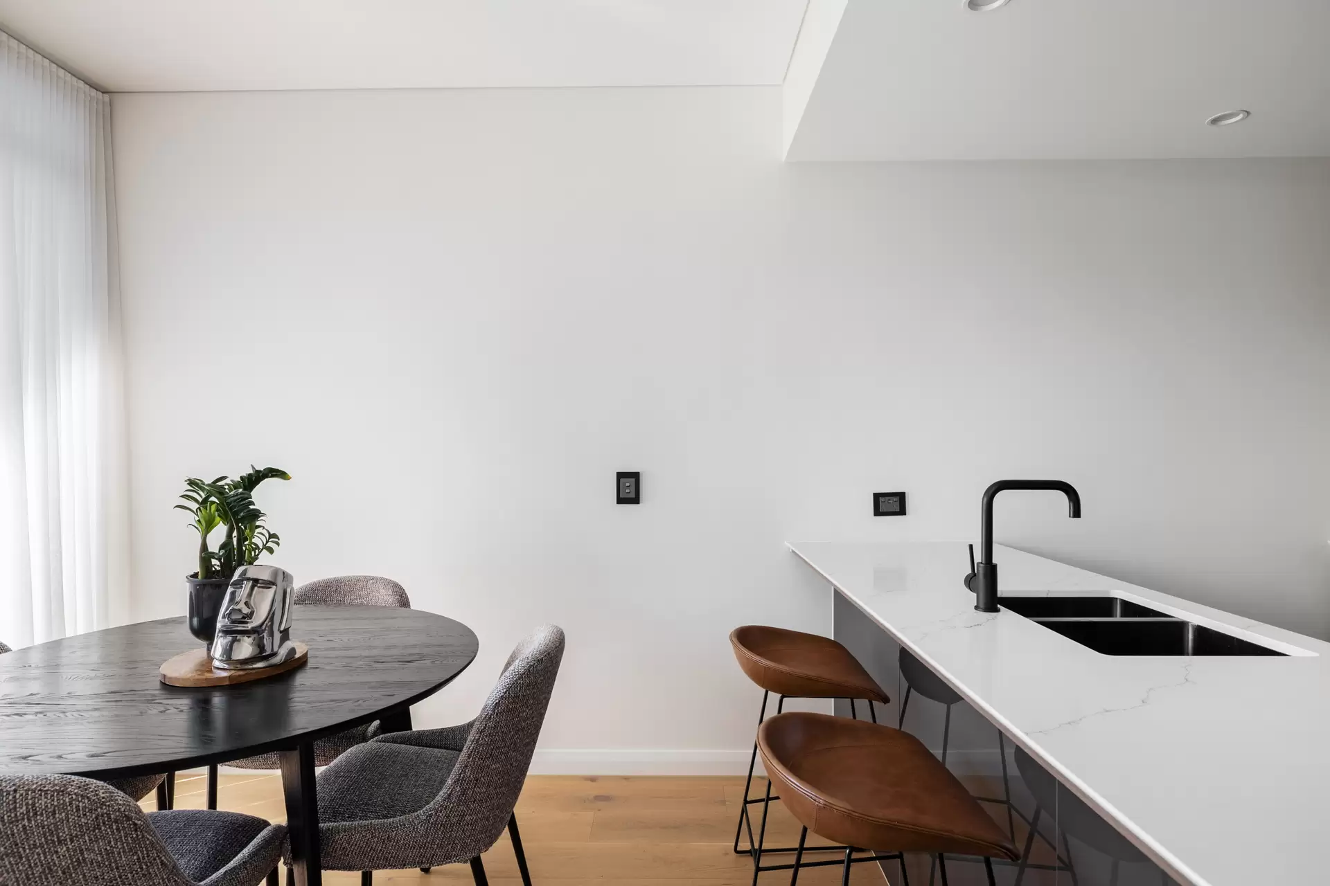 205/2 Regent Street, Petersham - Thumbnail 7