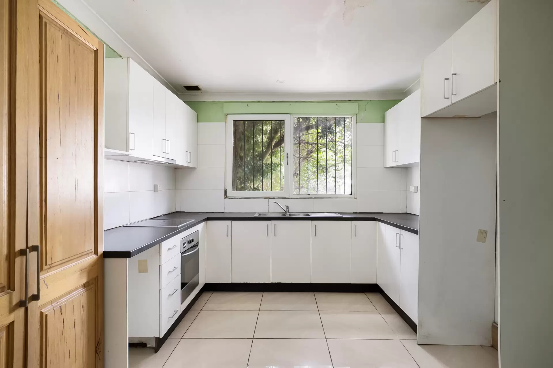 56 Railway Road, Sydenham - Thumbnail 6