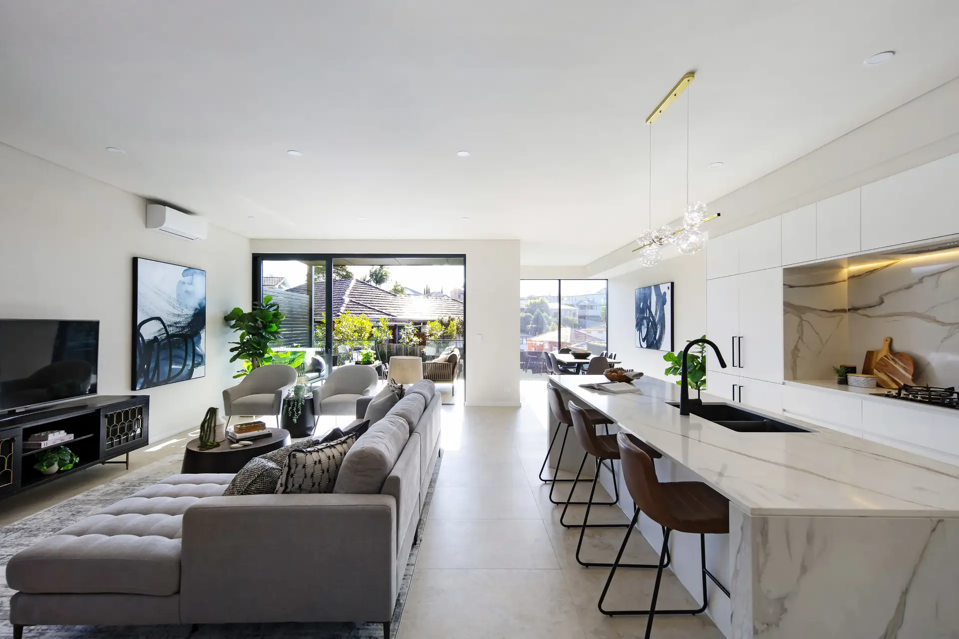 31 Twyford Avenue, Earlwood - Thumbnail 2