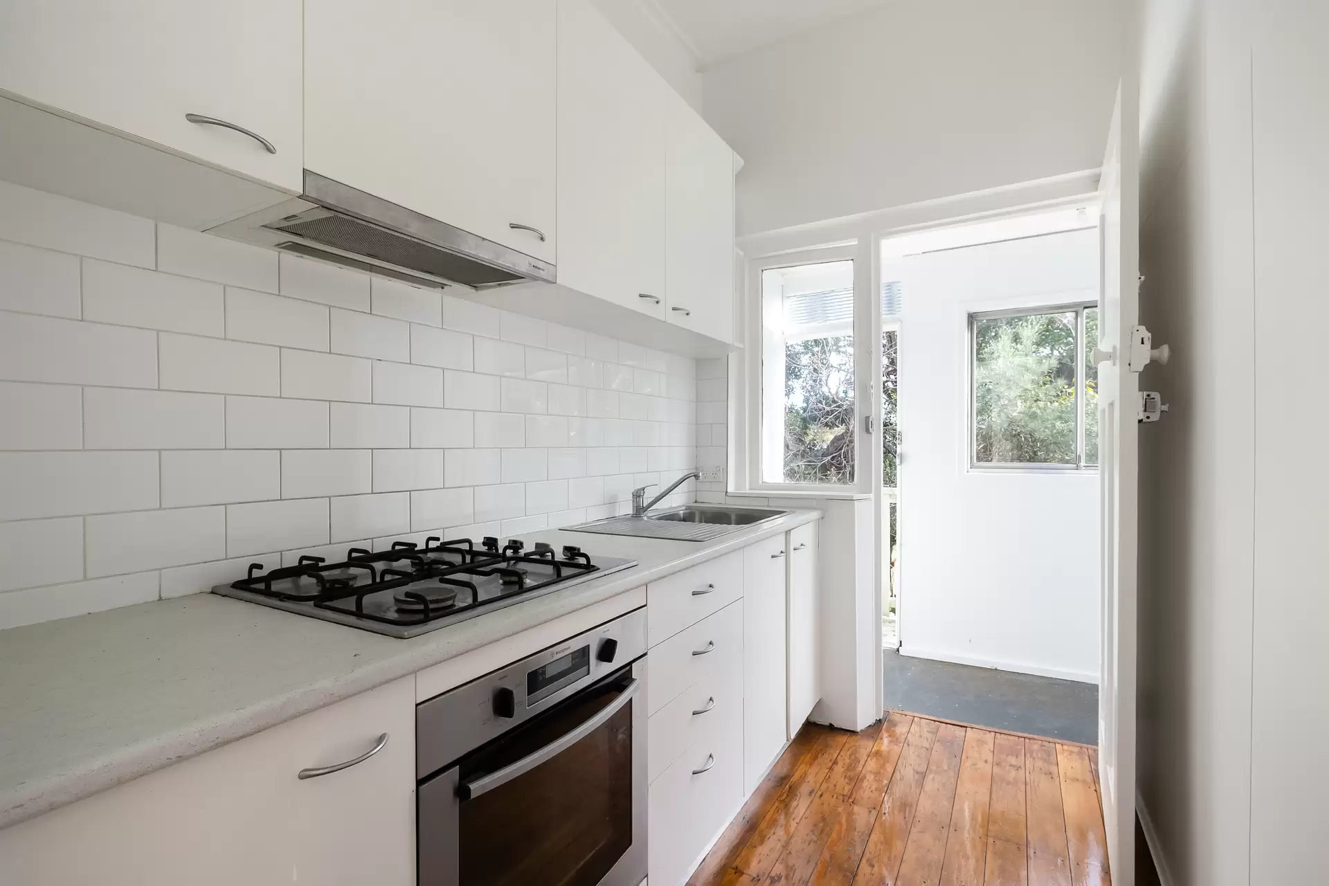 10 Andreas Street, Petersham - Thumbnail 3