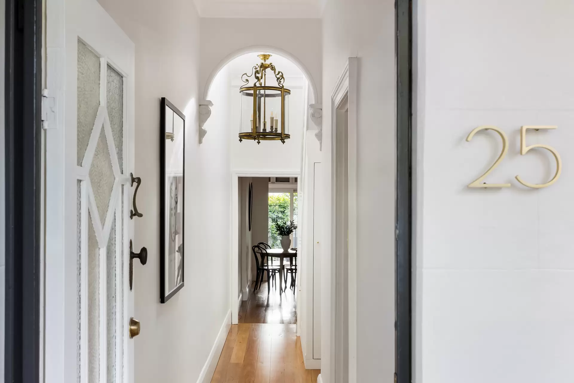 25 Wellington Street, Waterloo - Thumbnail 3