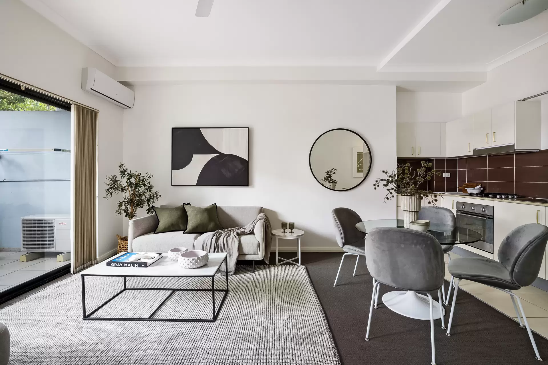 1/20-34 Wyndham Street, Alexandria - Image 1