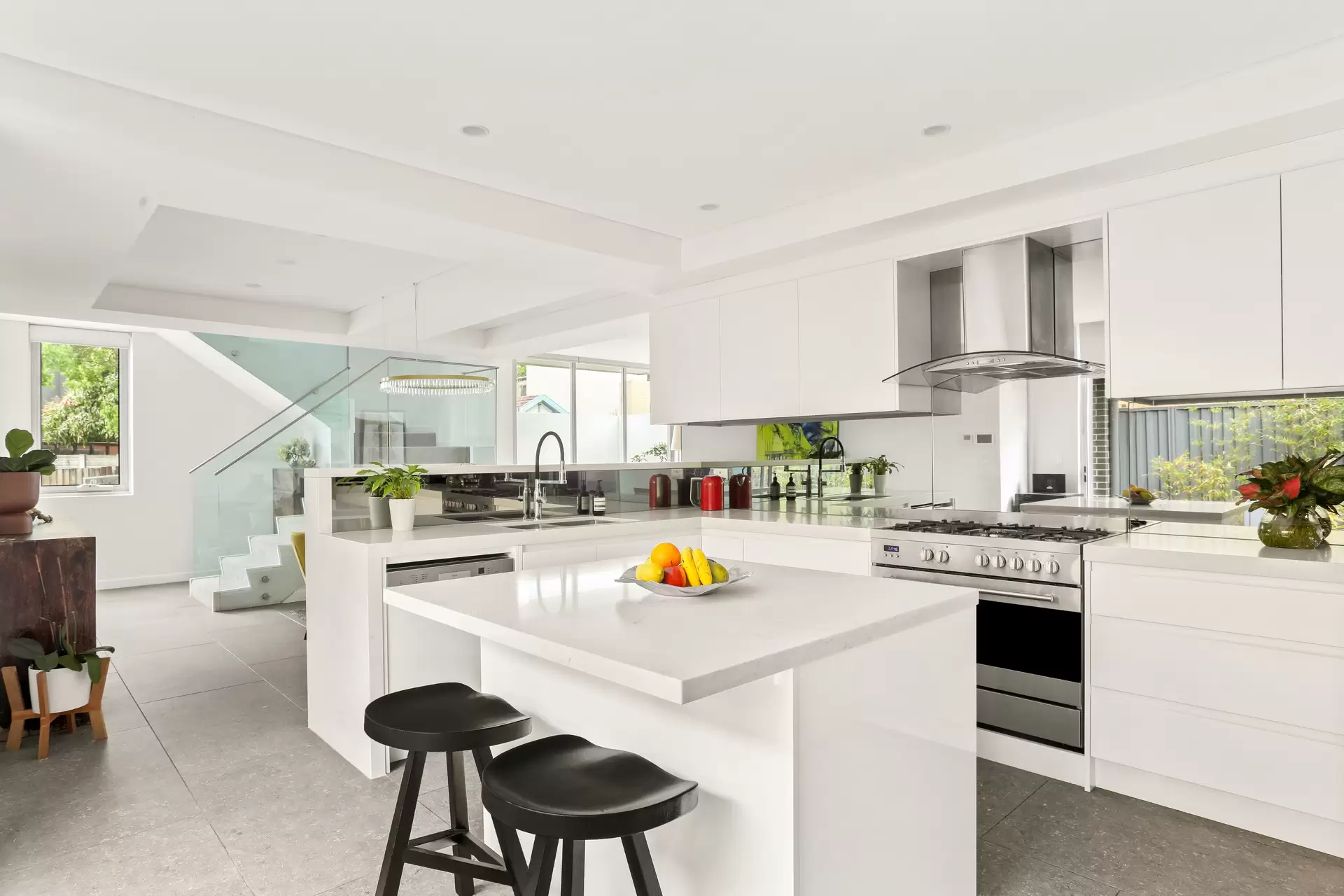 2A Liberty Street, Stanmore - Thumbnail 4