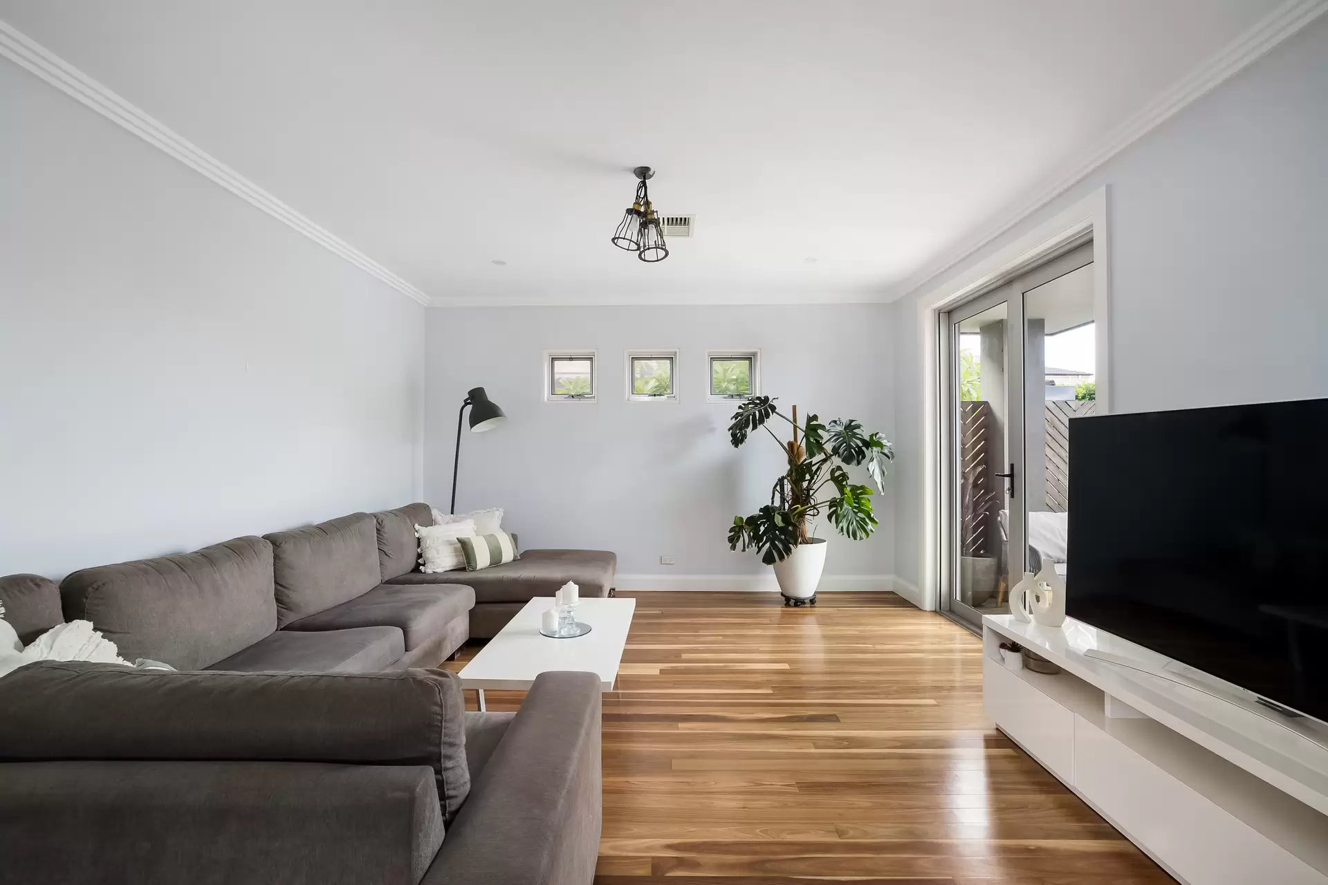 24 Weston Avenue, Narwee - Thumbnail 4