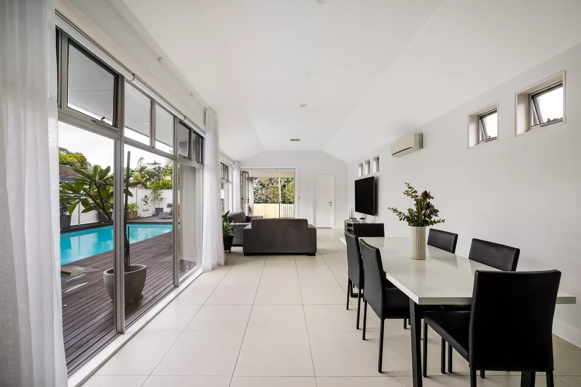 24 Weston Avenue, Narwee - Thumbnail 7