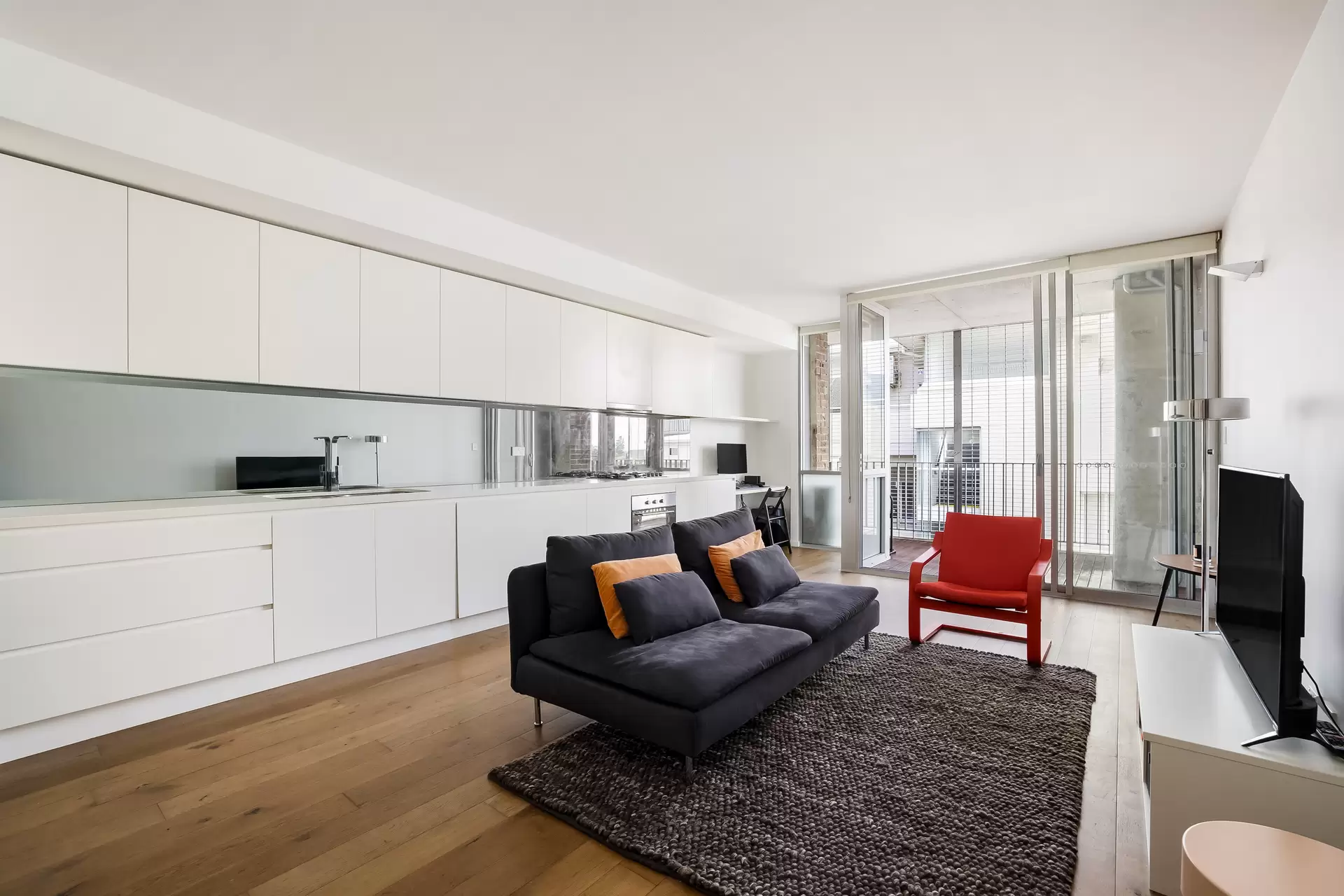 13/49 New Canterbury Road, Petersham - Thumbnail 2
