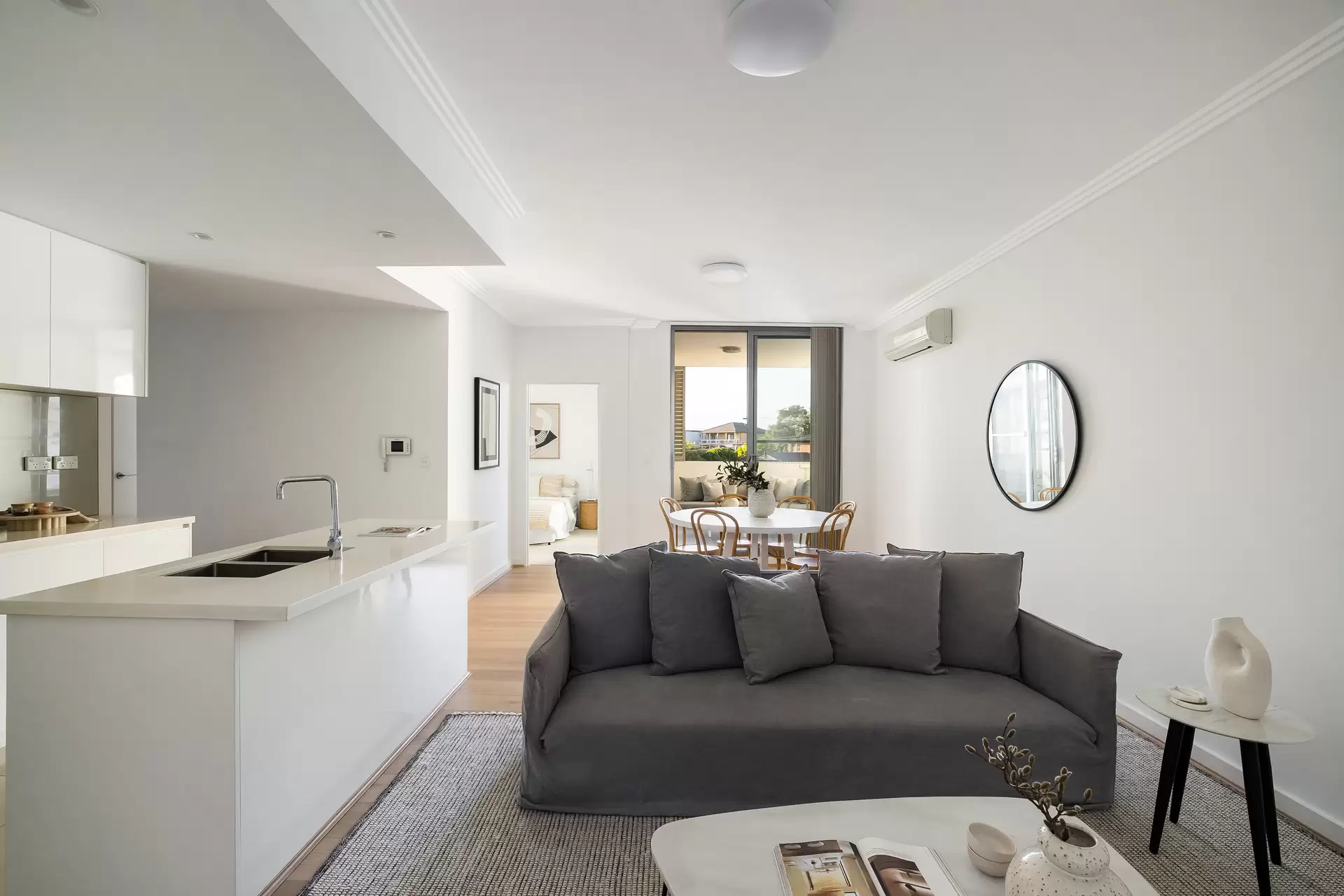 501/3 Henry Street, Turrella - Thumbnail 2