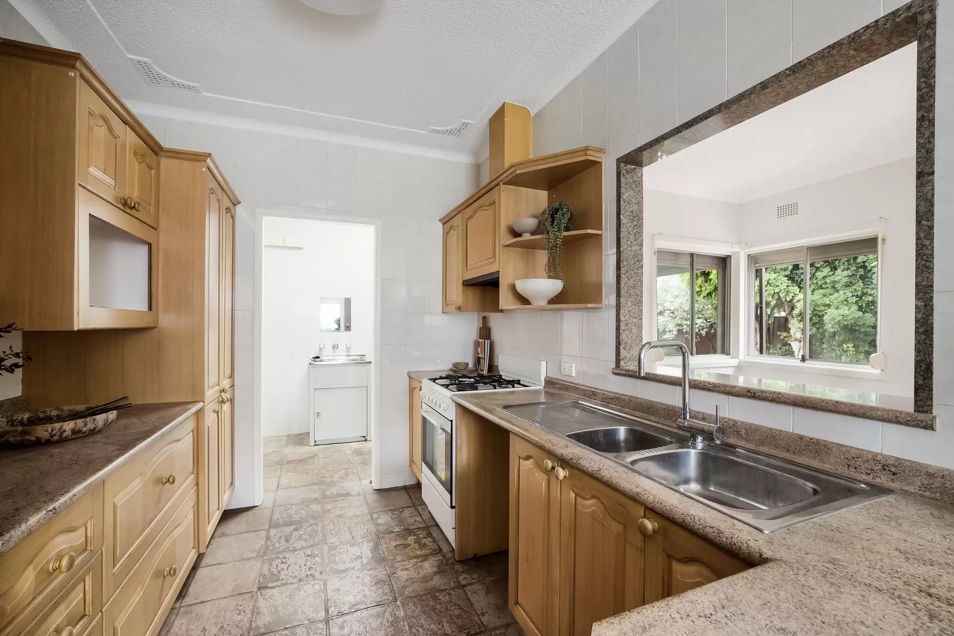 22 Eleanor Avenue, Belmore - Thumbnail 8