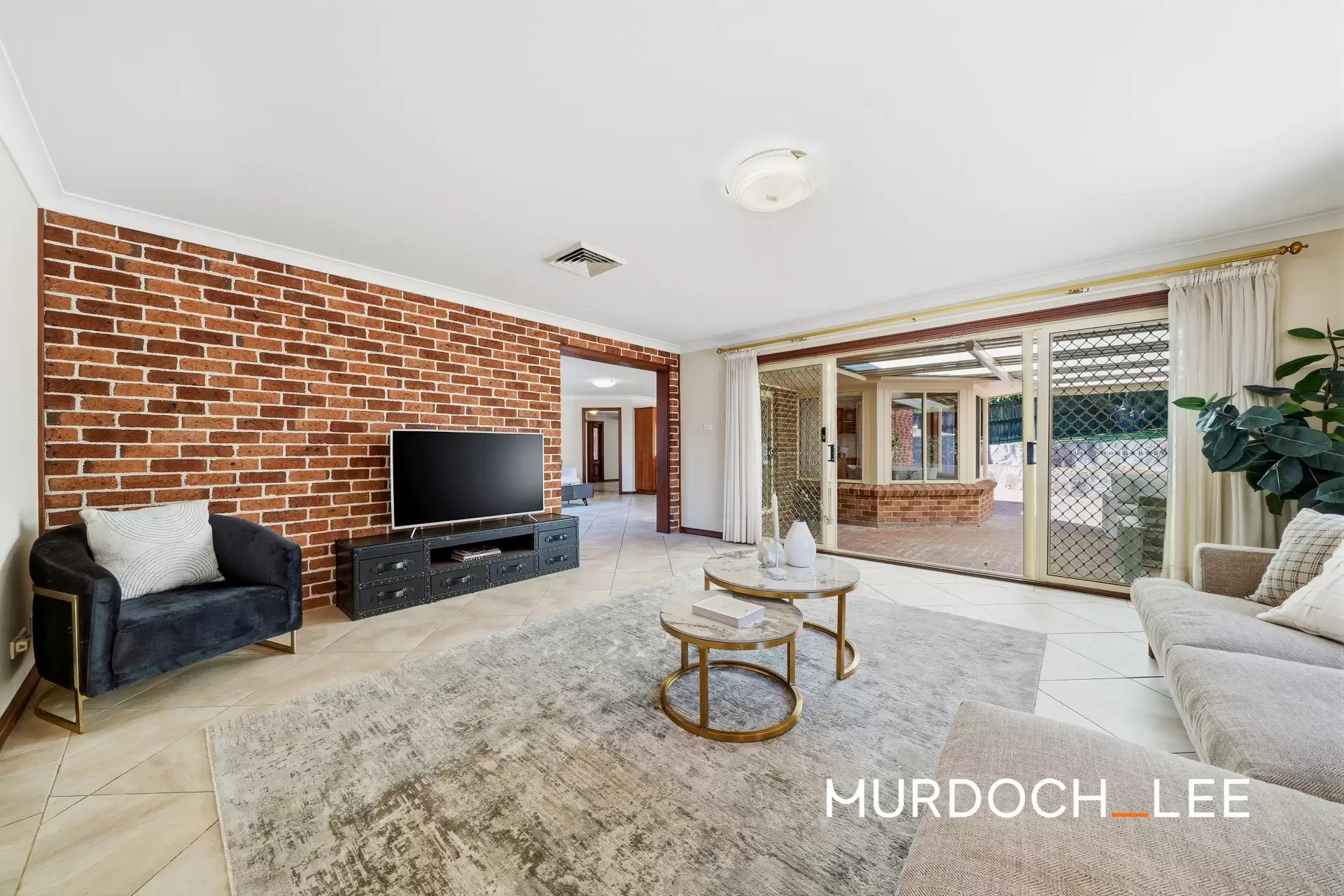 10 Phoenix Close, Castle Hill, Castle Hill - Thumbnail 8