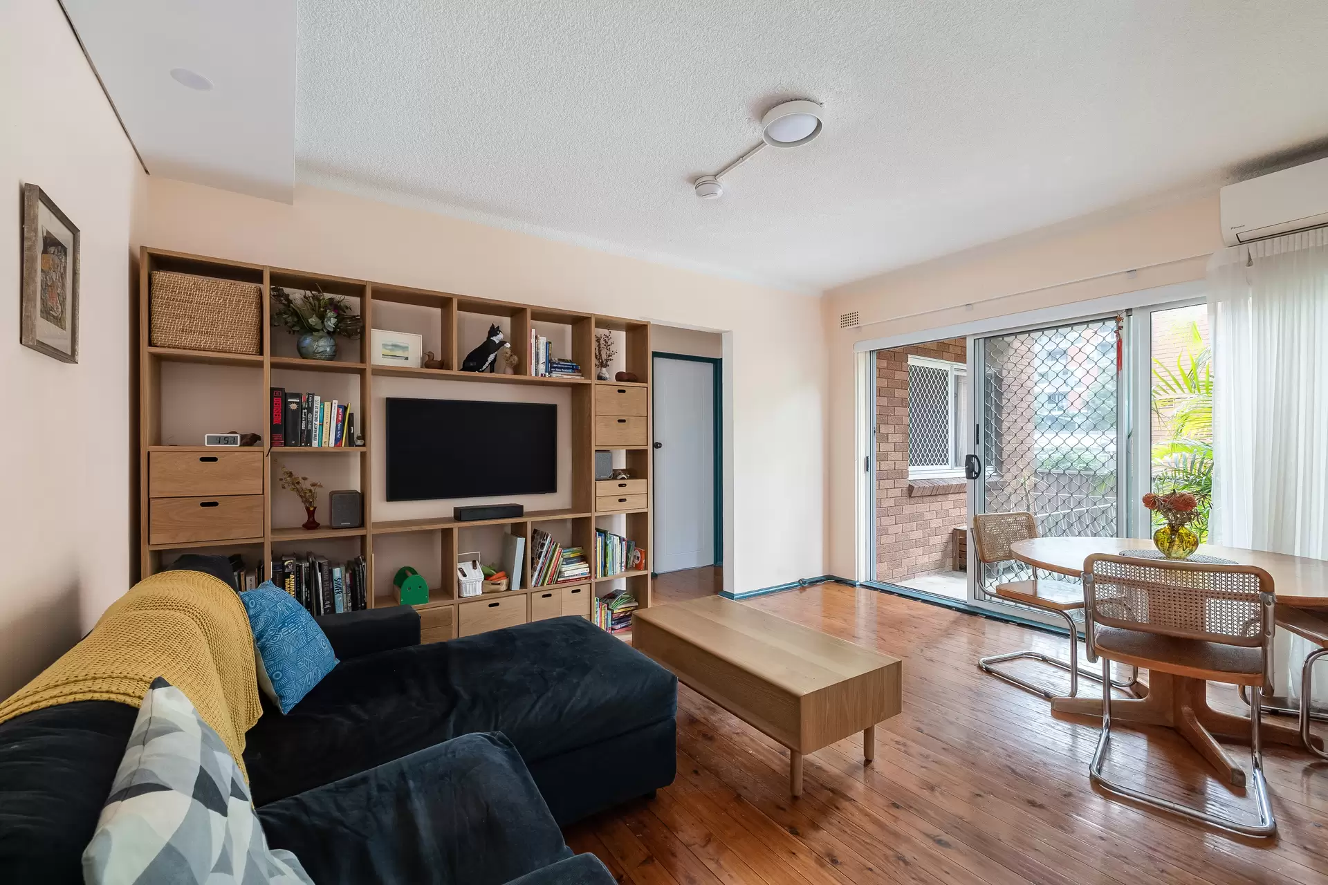 4/13 Dibbs Street, Canterbury - Thumbnail 2